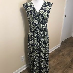 New 1X Blue Floral Maxi Dress